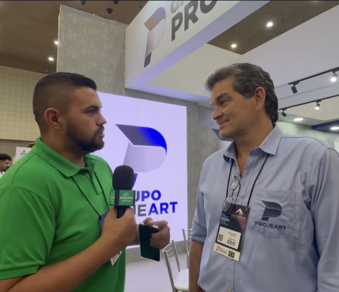 EMPRESÁRIO ANDRÉ RIBEIRO DO GRUPO FORNECEDORA FALA SOBRE PARCERIA COM PREFEITURA DE ITAITINGA PARA CONSTRUÇÃO DE ESCOLA NA PONTA DA SERRA