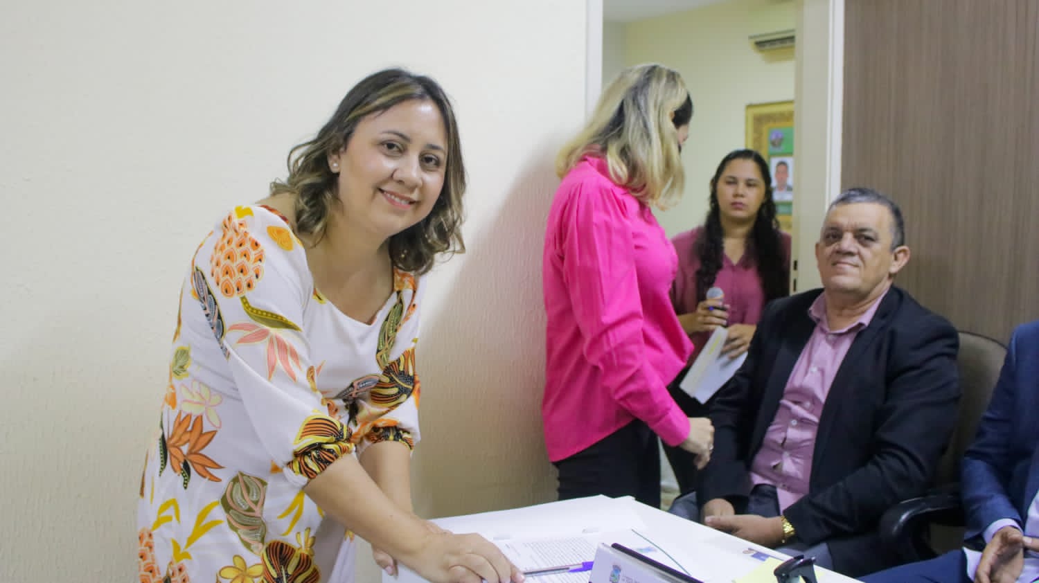 Viviane de Jesus assume como vereadora na câmara municipal de Itaitinga no lugar de Mauro Guimaraes